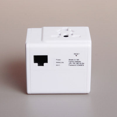 Travel Adaptor with wifi