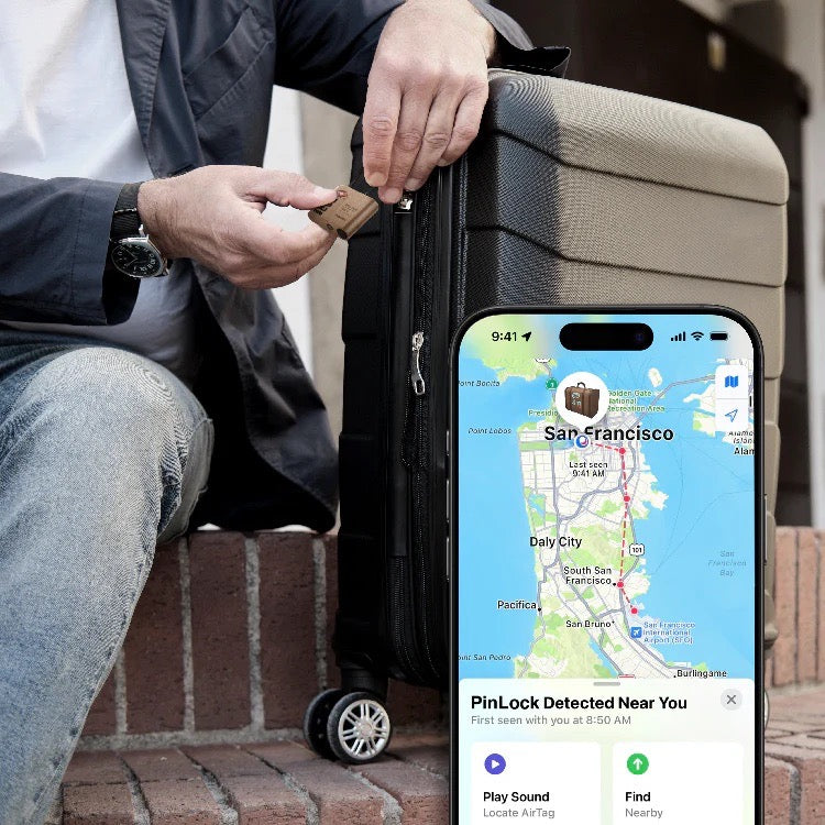 Momax PinLock Find My Locator with TSA Padlock