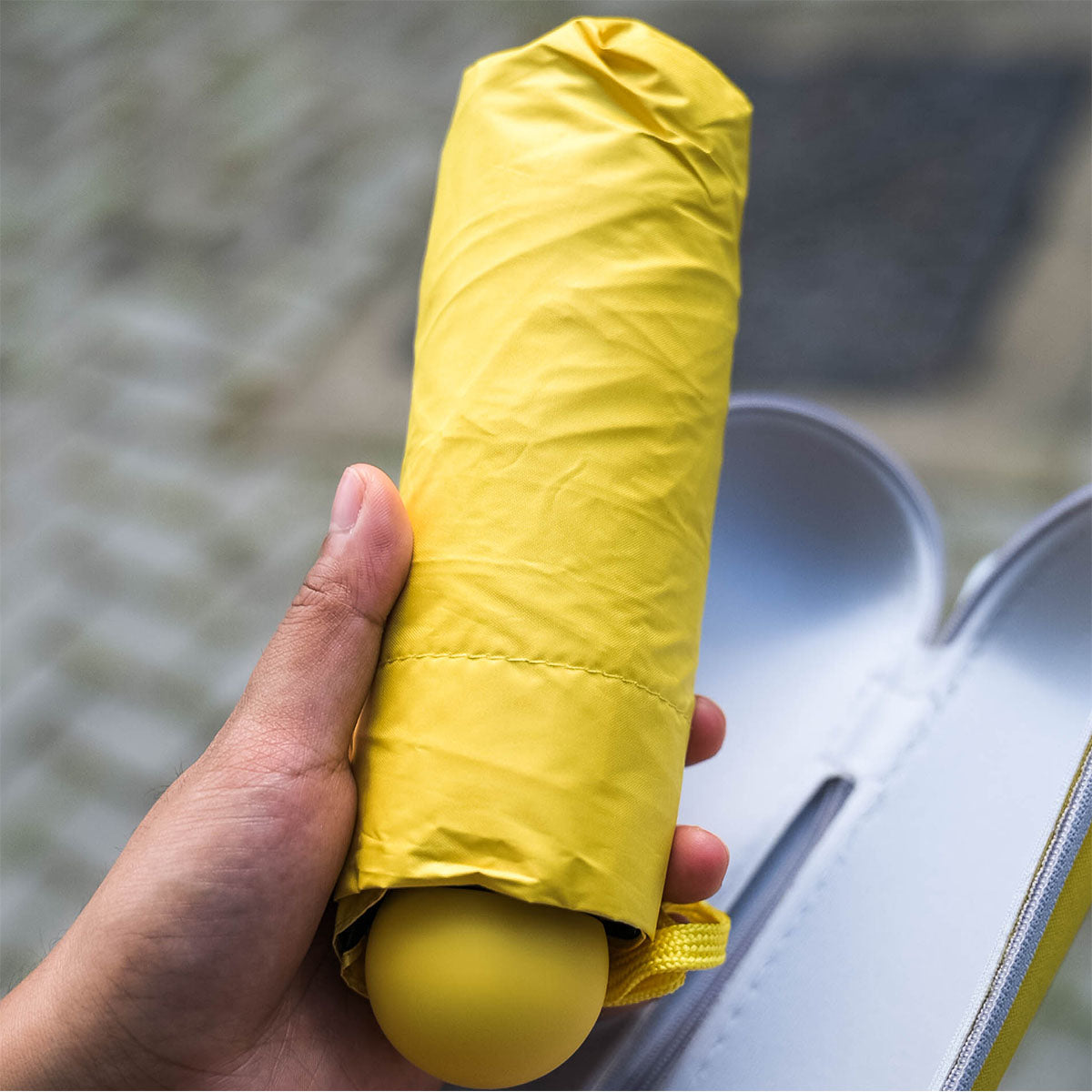 Compact UV-blocking Umbrella