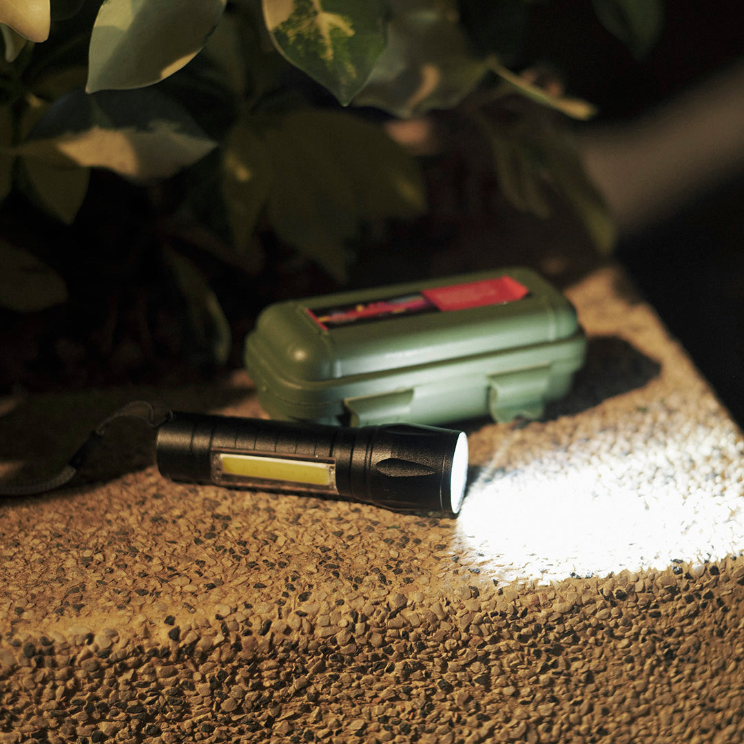USB Rechargeable Flashlight