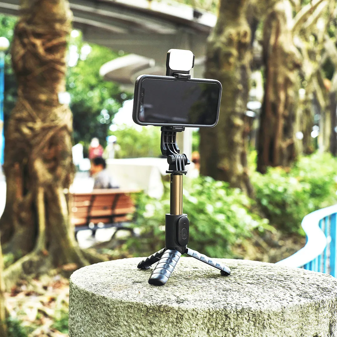 Fill Light Selfie Stick