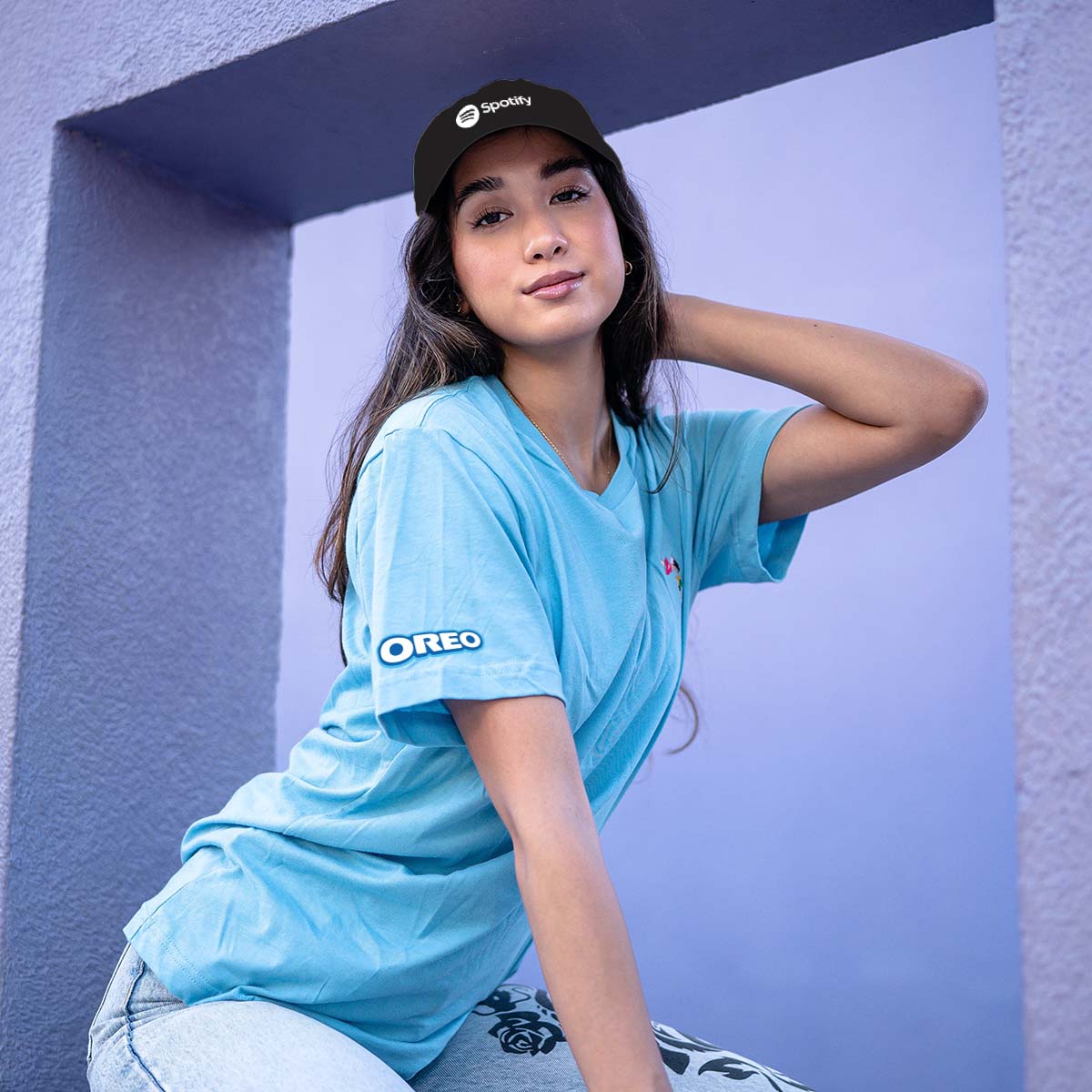 訂製服裝及頭飾