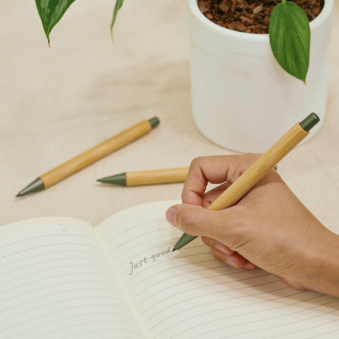 Eco-Friendly Printed Pens ✒️🌲