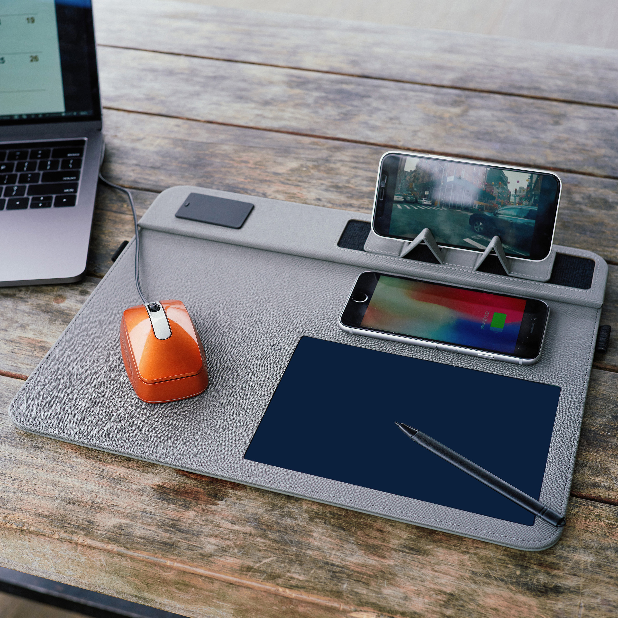 Multi Function Wireless Charging Mouse Pad